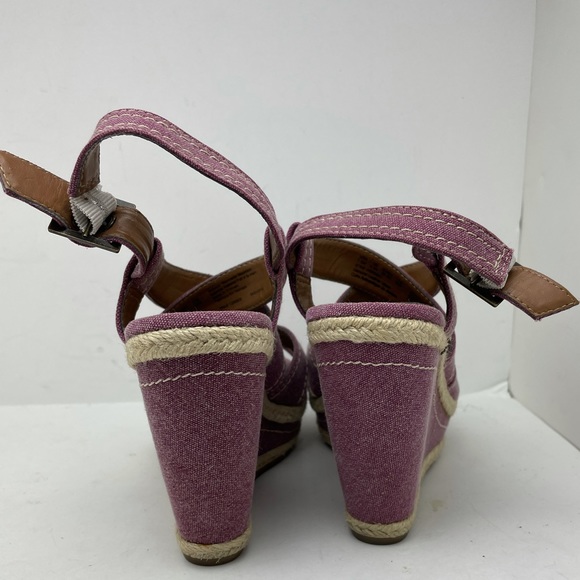 ✨Hush Puppies Lavender Strappy Wedge Sandals - Picture 4 of 6